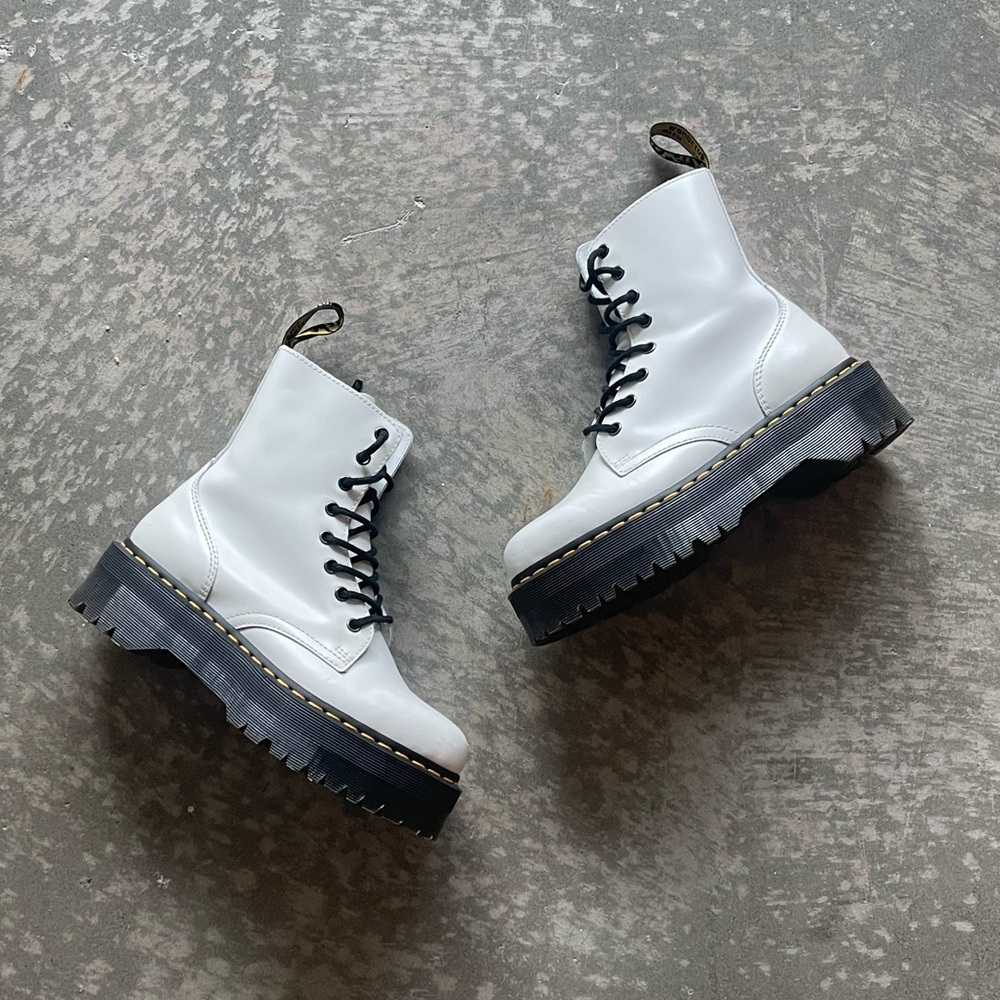 Doc Martens Jadon Platform Boots High White Leather Zip Women’s Size 6 UK / 8 US